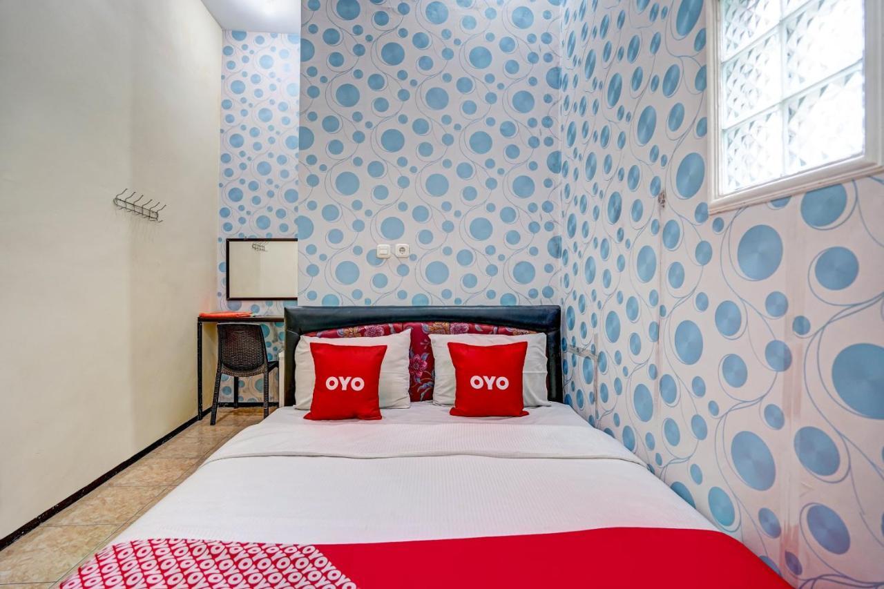 Super Oyo 90642 Lancar Homestay Syariah Tlekung Eksteriør bilde